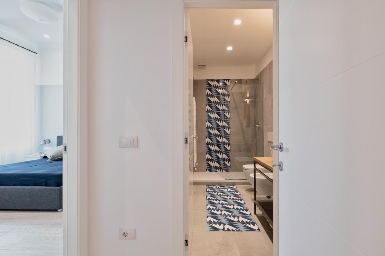 Fontana Di Trevi!! Comfy&Elegant 3Bedroom 2Bath โรม ภายนอก รูปภาพ